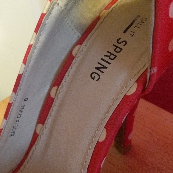 Red and white polka dot peep heels - Picture 7 of 8